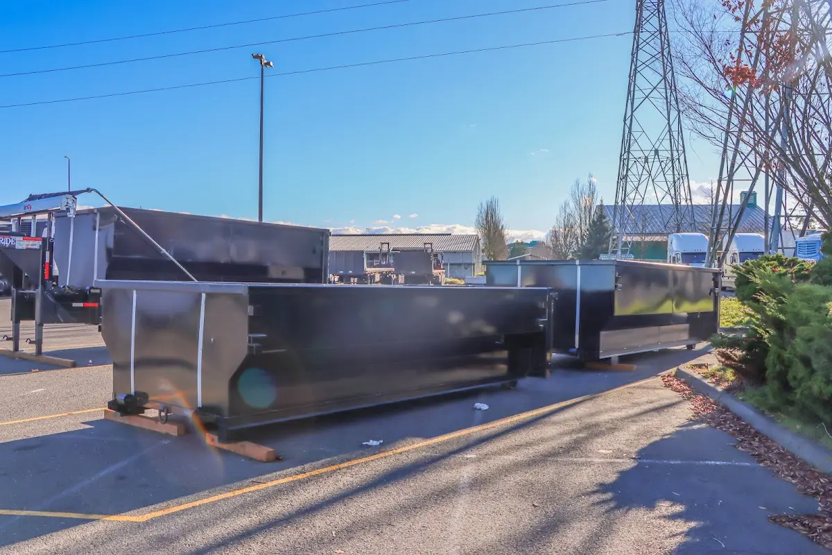 Professional dumpster rental and junk removal service in West Haven-Sylvan